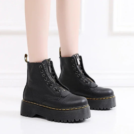 Titova Boots